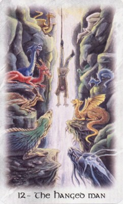 Celtic Dragon Tarot. Аркан XII Повешенный.